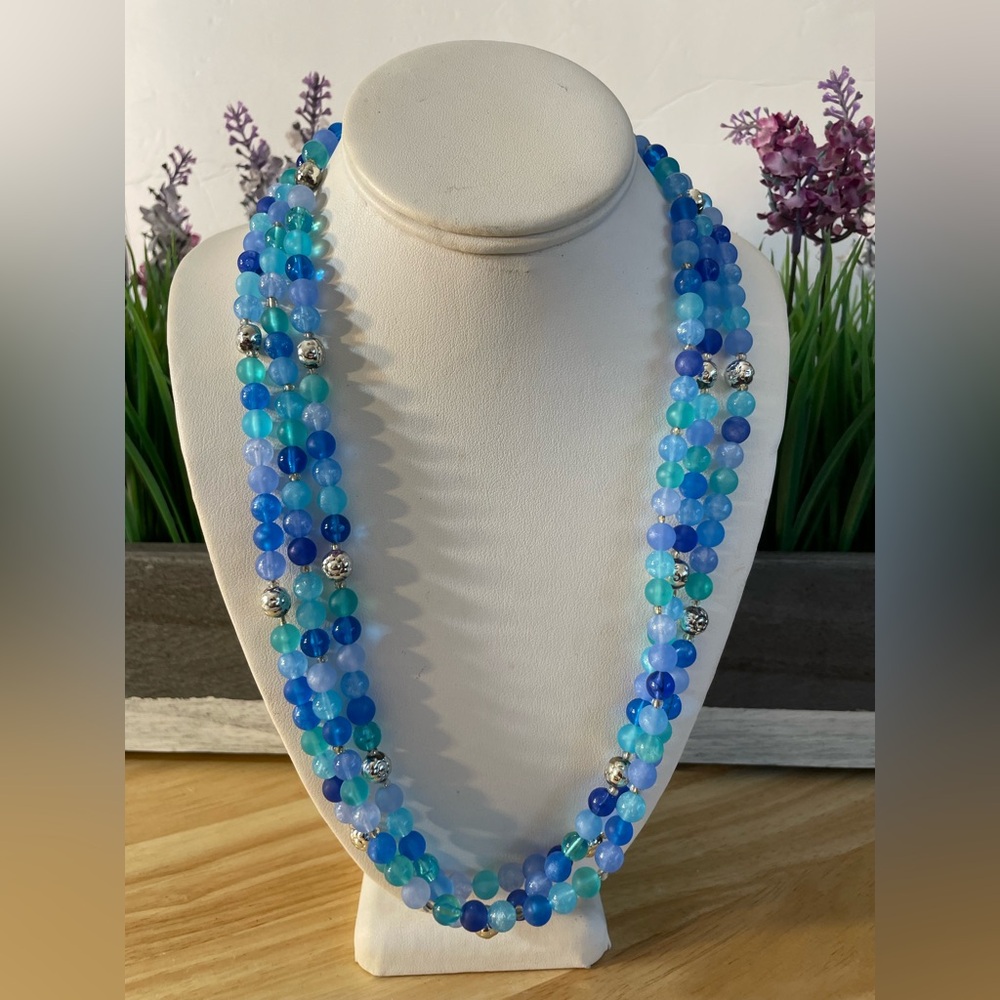 FAMILY SHIVE  PAPER CLIP STATEMENT NECKLACE M22 2025